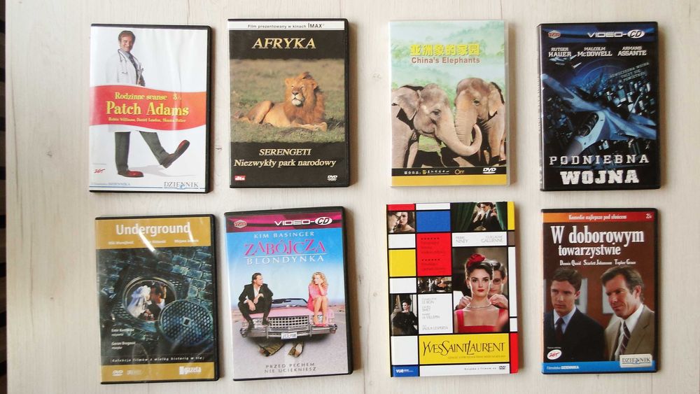 Komplet filmów na płytach DVD - CD