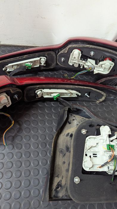 Задні ліхтарі volvo v50. С-40