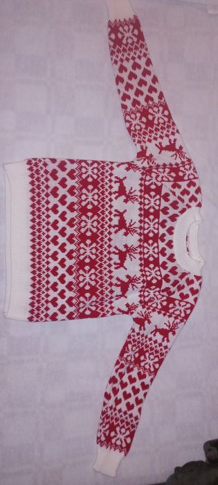 Sweterek świąteczny nowy