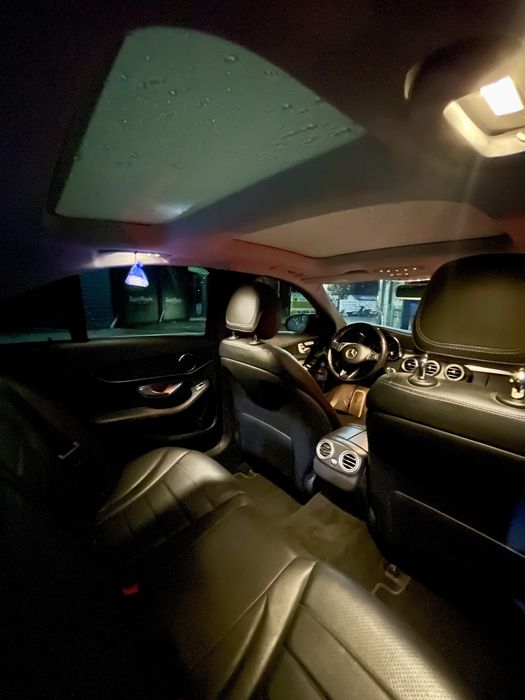 Продам Mersedes Benz C 300, 2016 р.в.  2 л. турбо задній привод
