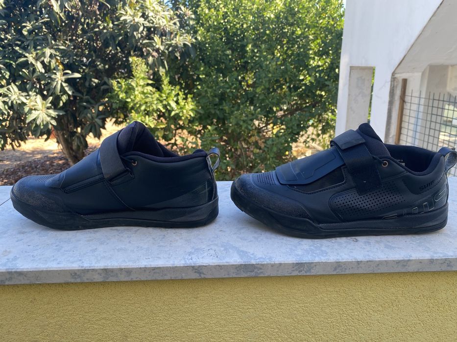 Shimano AM9 MTB Black