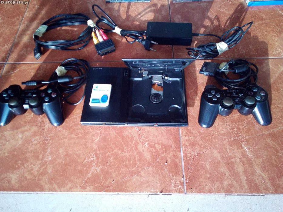 playstation 2 com 2 comandos + 73 jogos