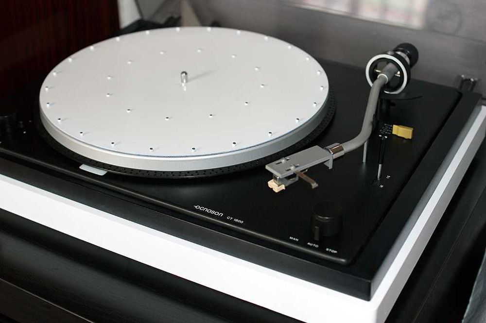 Gira Discos Branco Vintage Grundig Ocnoson