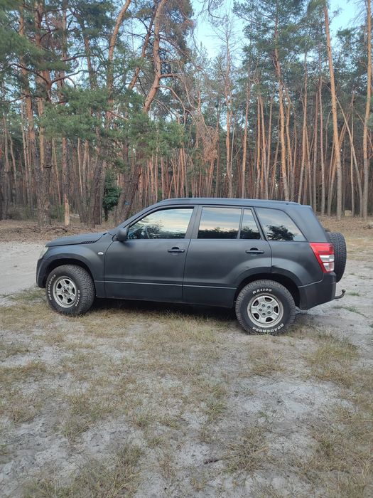 3250$ хороший торг Suzuki Grand Vitara, танк на колесах,  дизель 1.9 механика, 2006 год
