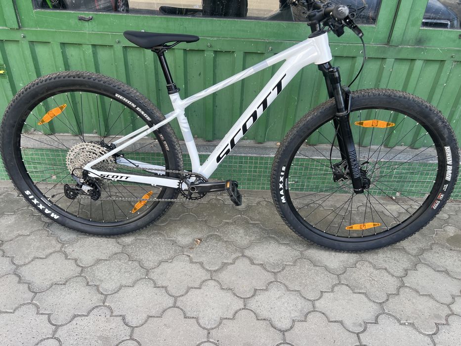 Scott Scale 940