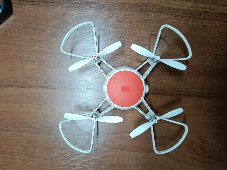 Квадрокоптер Xiaomi MiTU Mini Drone / Дрон Xiaomi Mitu