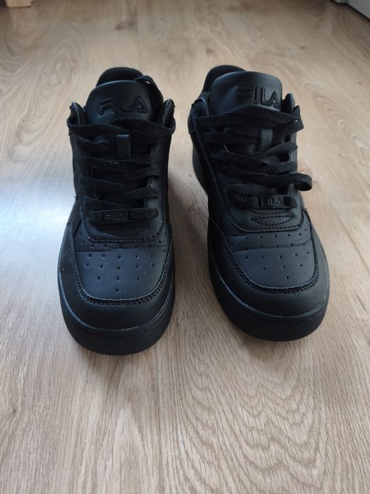 Sprzedam buty Fila rozmiar 39