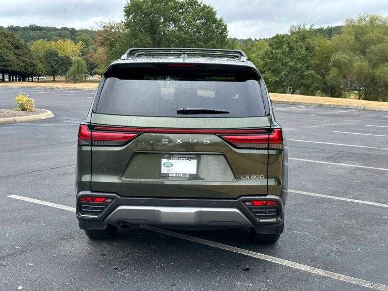 2024 Lexus LX 600