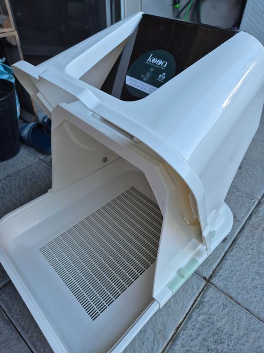 Kryta kuweta kooa z szufladą i sitem (Eco-Friendly)