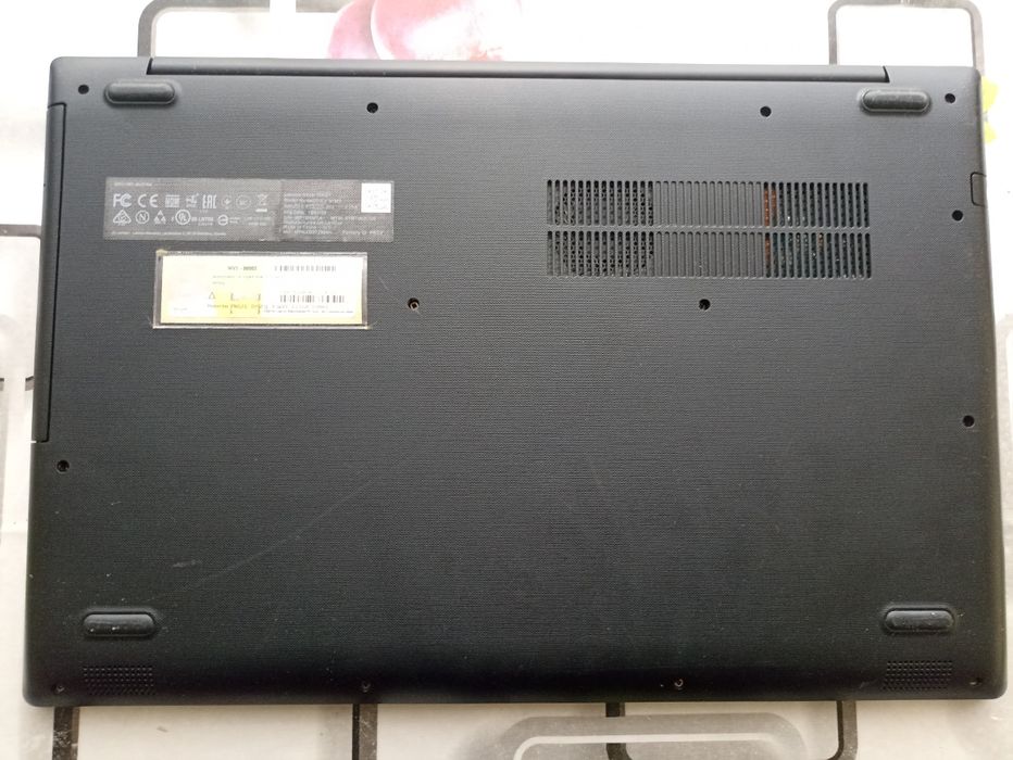 Продам ноутбук Lenovo