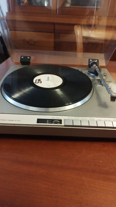 Gira Discos marca AUREX Full Automatic TOSHIBA SR-D45
