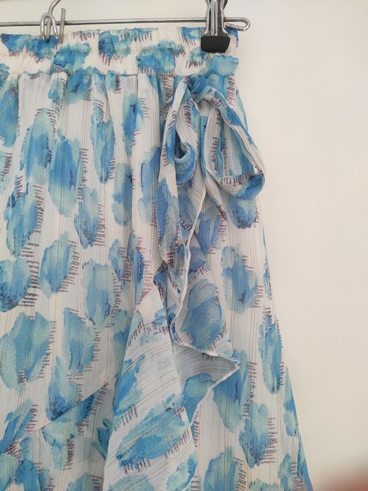 Saia Curta Fluida com Folhos Azul