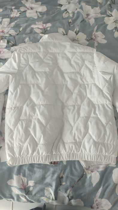 Kurtka wioana biała