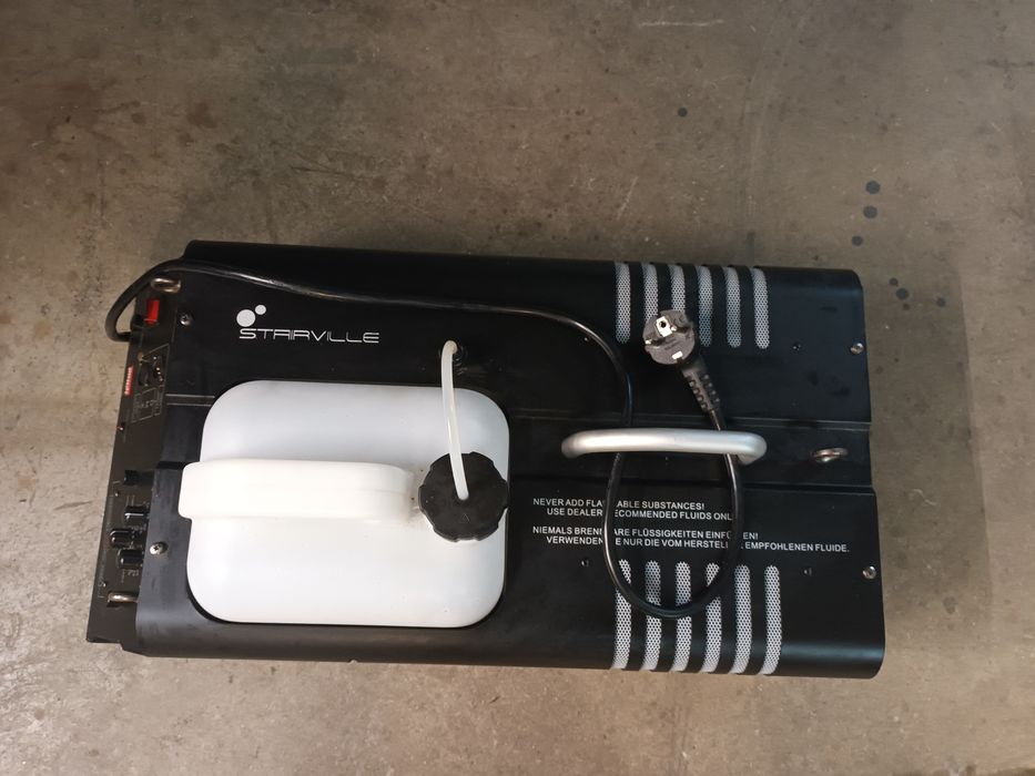 Maquina de Fumo Stairville M-Fog 2500