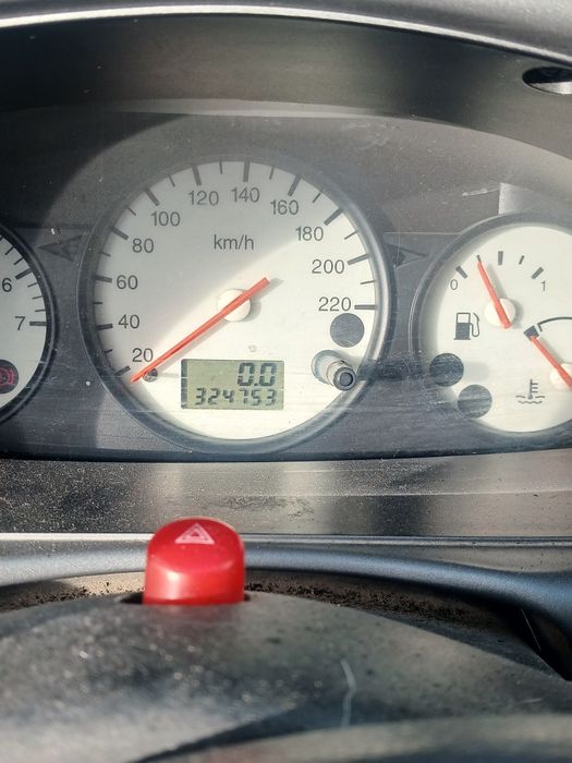 Ford Fiesta 1.2 gasolina 2000