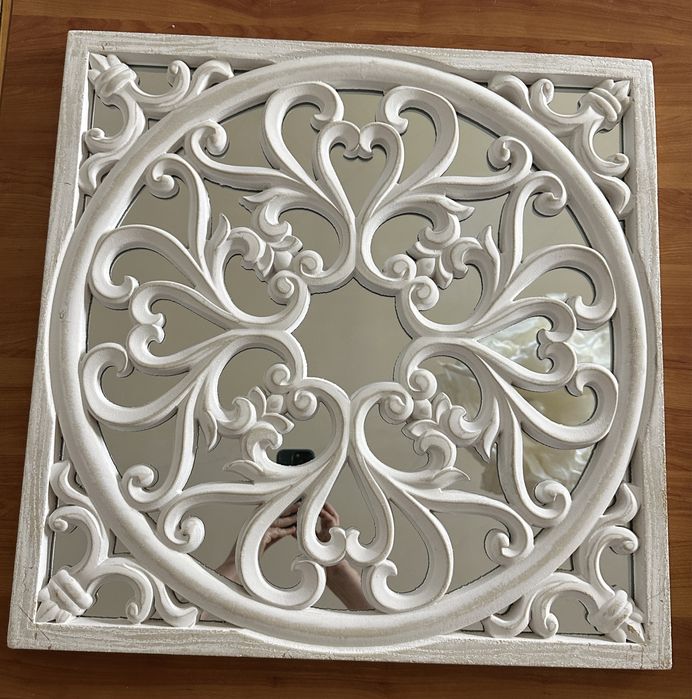 Paineis decorativos em madeira