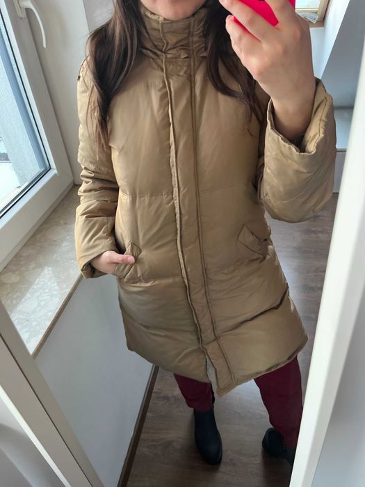 Zimowy puchowy beżowy płaszcz damski Zara L pinterest aesthetic