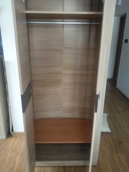 Szafa ubraniowa dwudrzwiowa