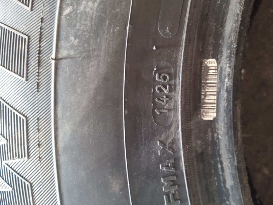 Б/у зимняя резина 265/65/17 комплект