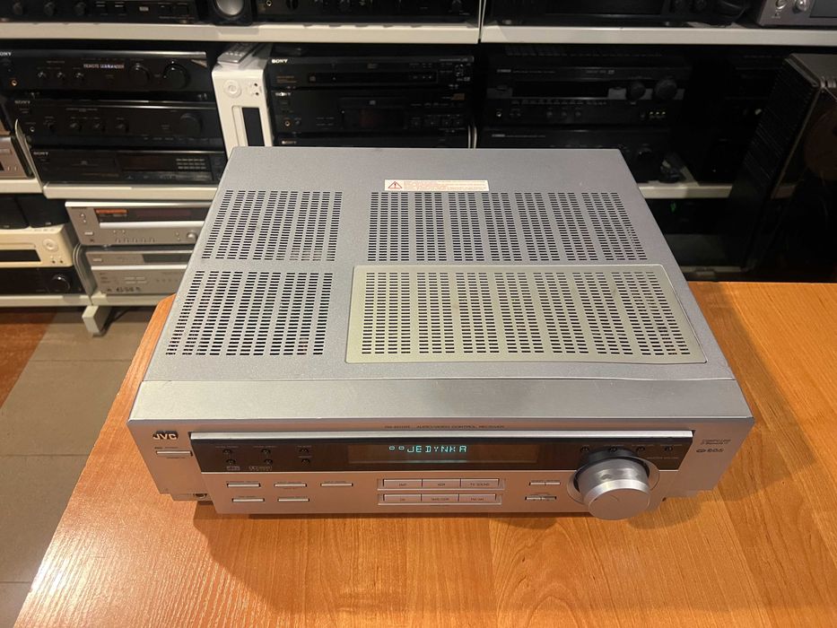 Amplituner JVC RX-6012R Audio Room