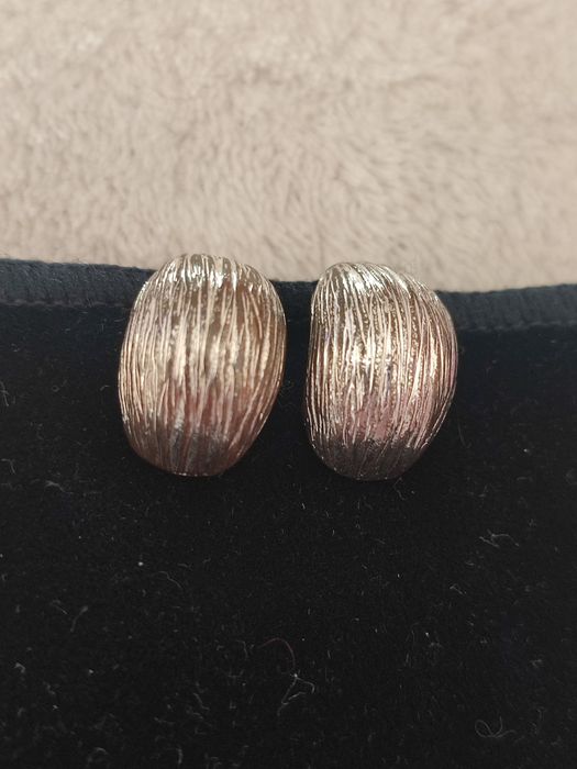 Кліпси металеві.