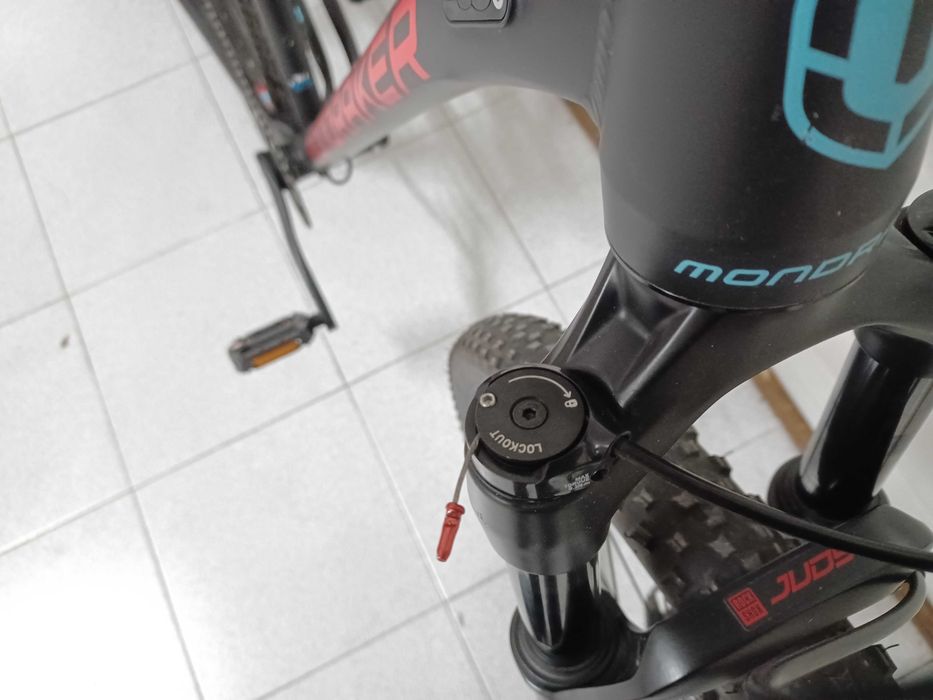 BTT Mondraker Chrono (2021), roda 29