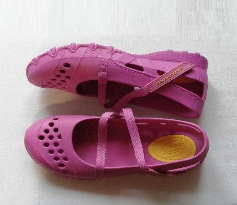 Женские кроксы слипоны skechers cali gear