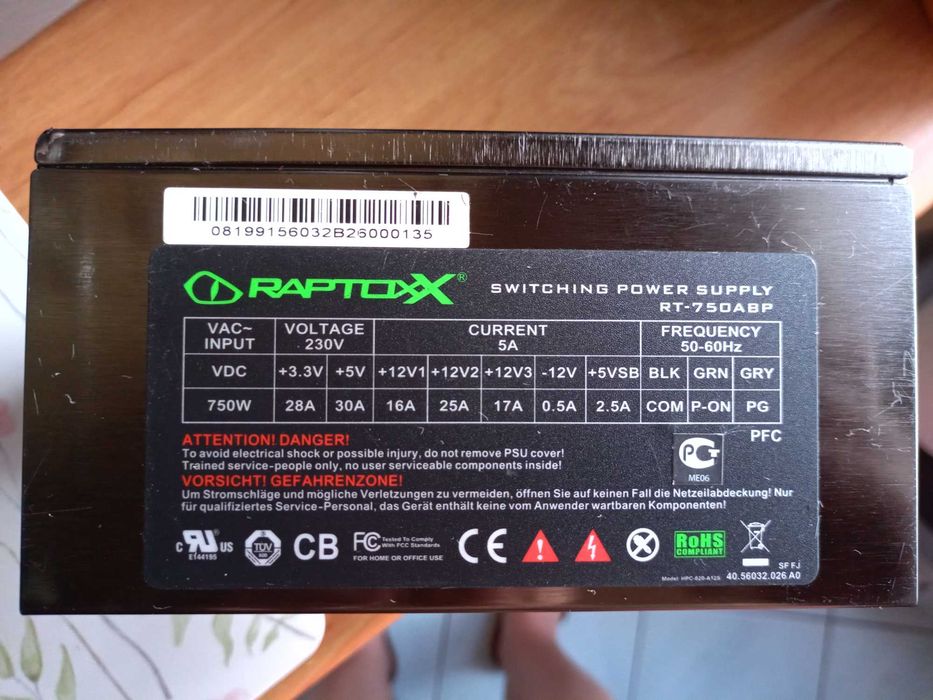 Komputer/serwer z 32 GB DDR4, 256 NVMe + 1 TB HDD, mocny CPU i RX