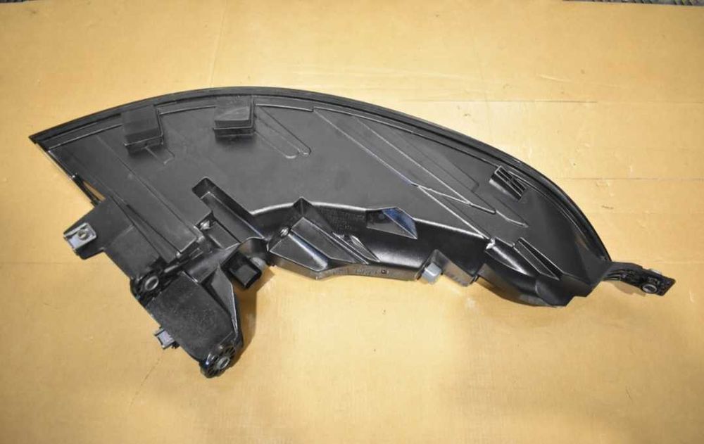 Lampy tył.porsche Panamera 971 lift USA