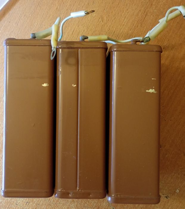 Конденсатор КБГ-МН 600 в 6 мкф