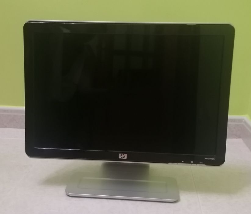 Monitor Hp w1907v (2 unidades)