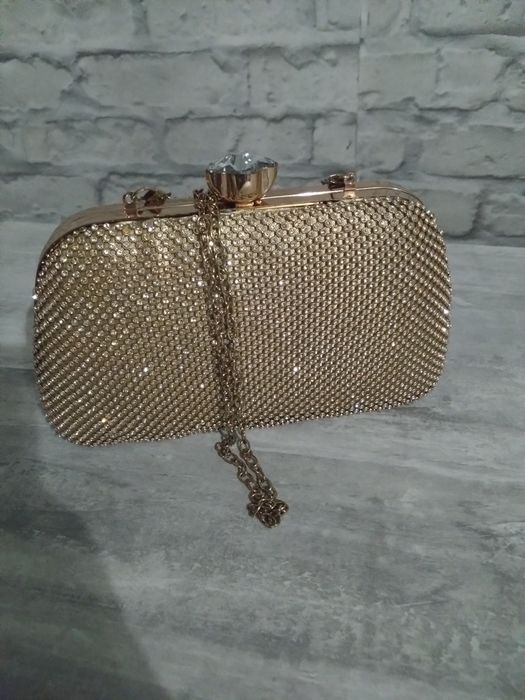 Сумки по низьким цінам