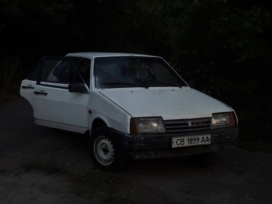 Ваз 2109 1989року обʼєм двигуна 1500