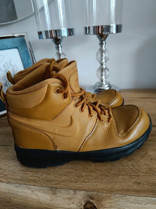 Buty Nike manoa 38 musztardowe