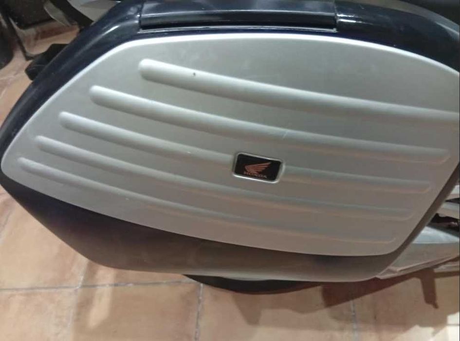 Honda NC750 Moto de garagem praticamente nova