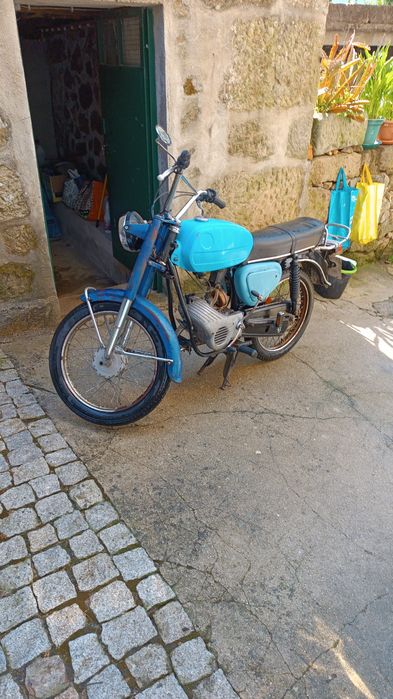 Famel mirage 77 motor Zundapp ano 1977 para restaurar