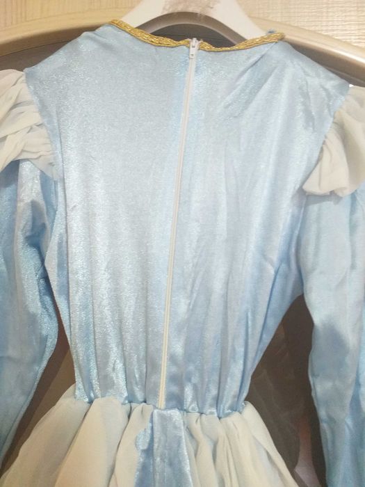 Плаття на дівчинку