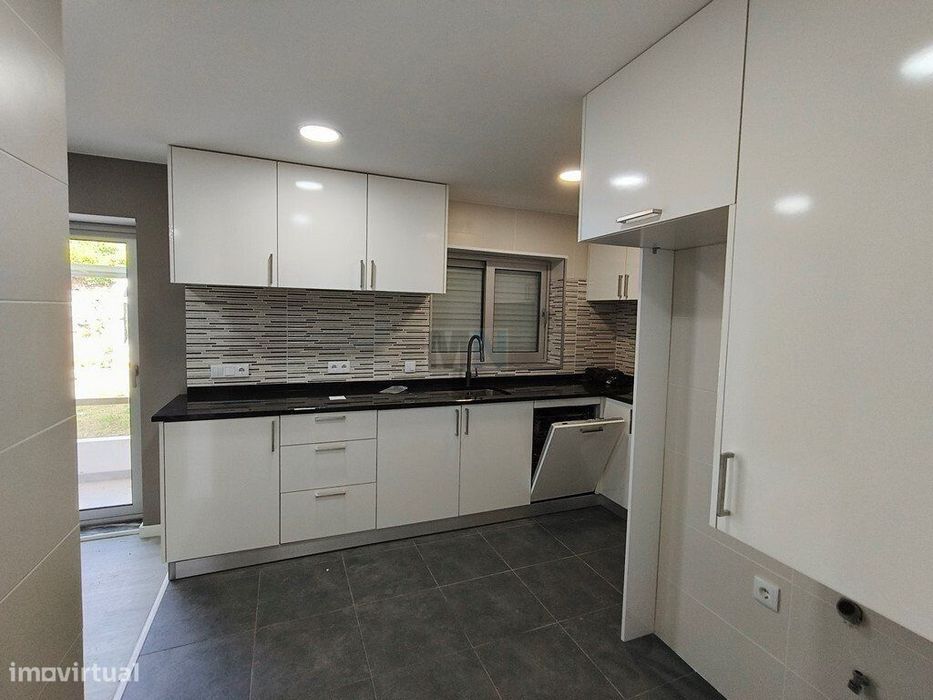 T2+Garagem Remodelado