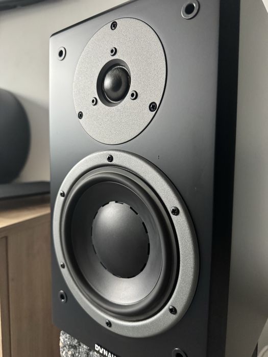 Dynaudio m20 emit