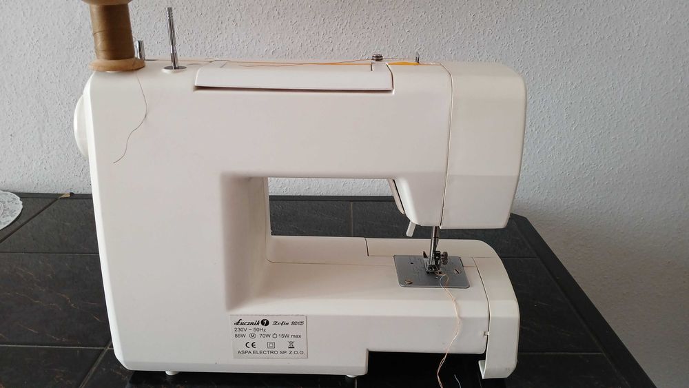Sprzedam maszynę do szycia  łucznik  Zofia