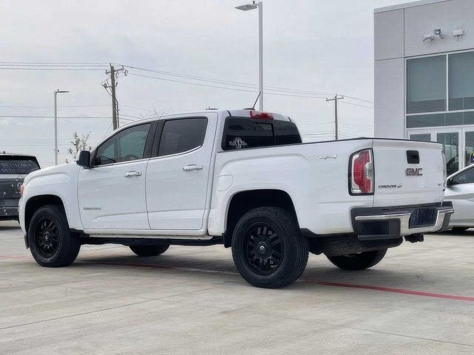 GMC Canyon      2018
