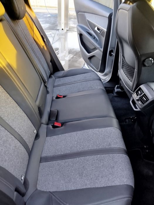 Peugeot 3008 1.6  HDI