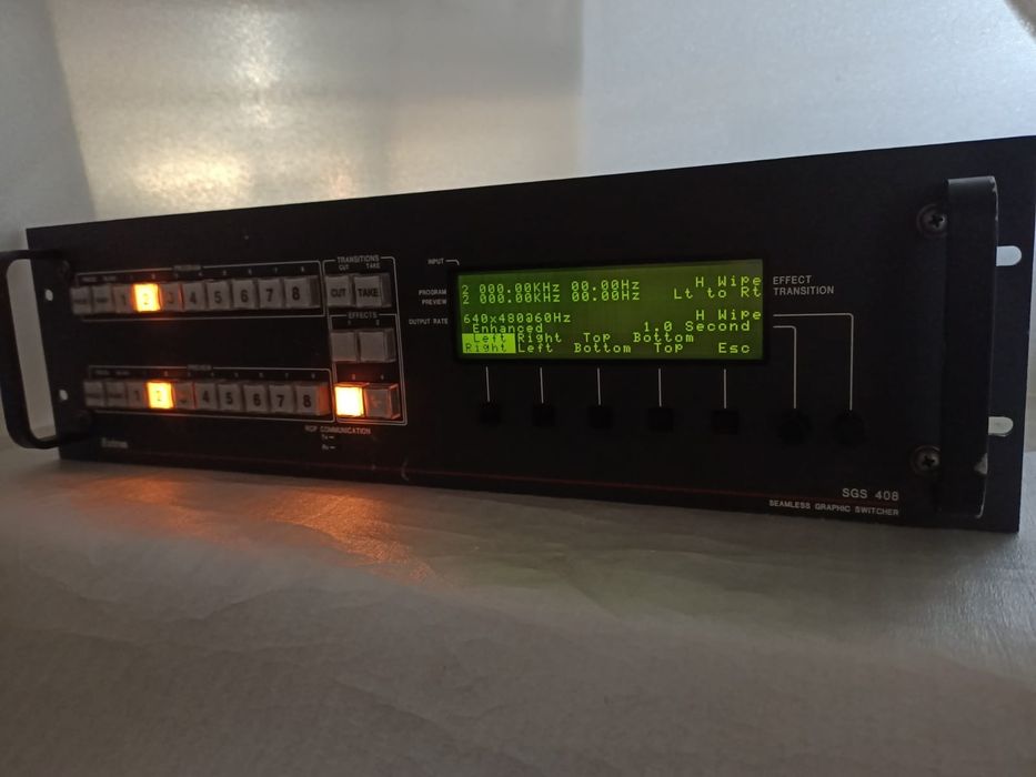 Przełącznik graficzny / wideo Extron SGS 408.