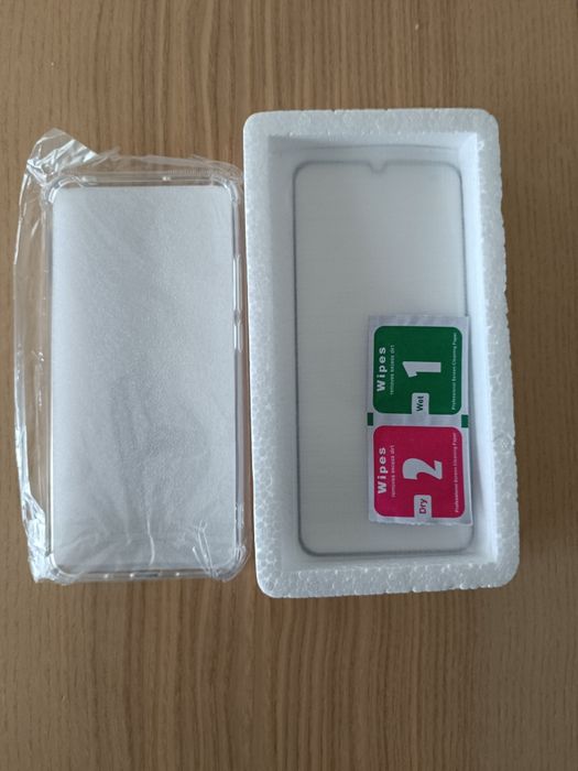 Capa + Película temperada Xiaomi Redmi 9a