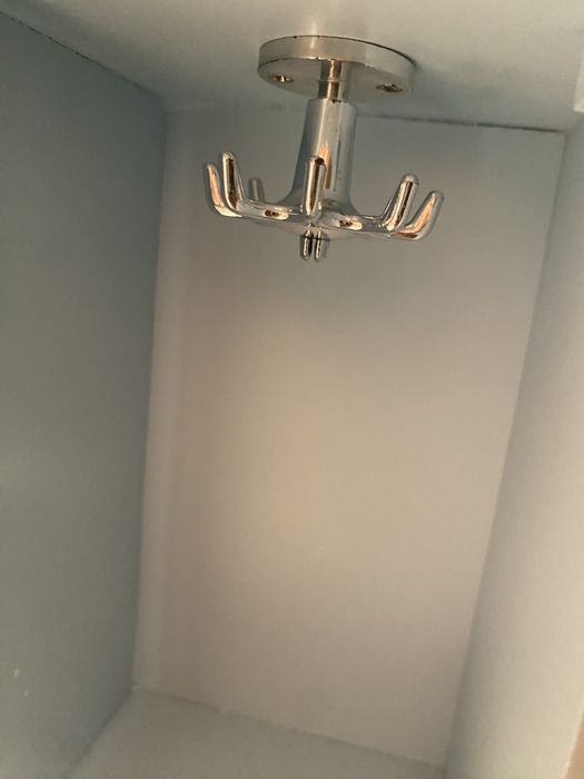 Komoda na biżuterię