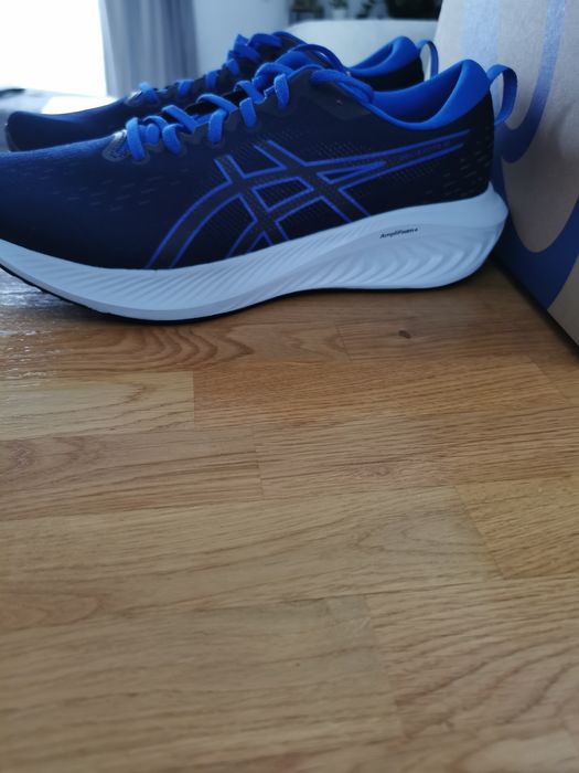 Buty męskie do biegania