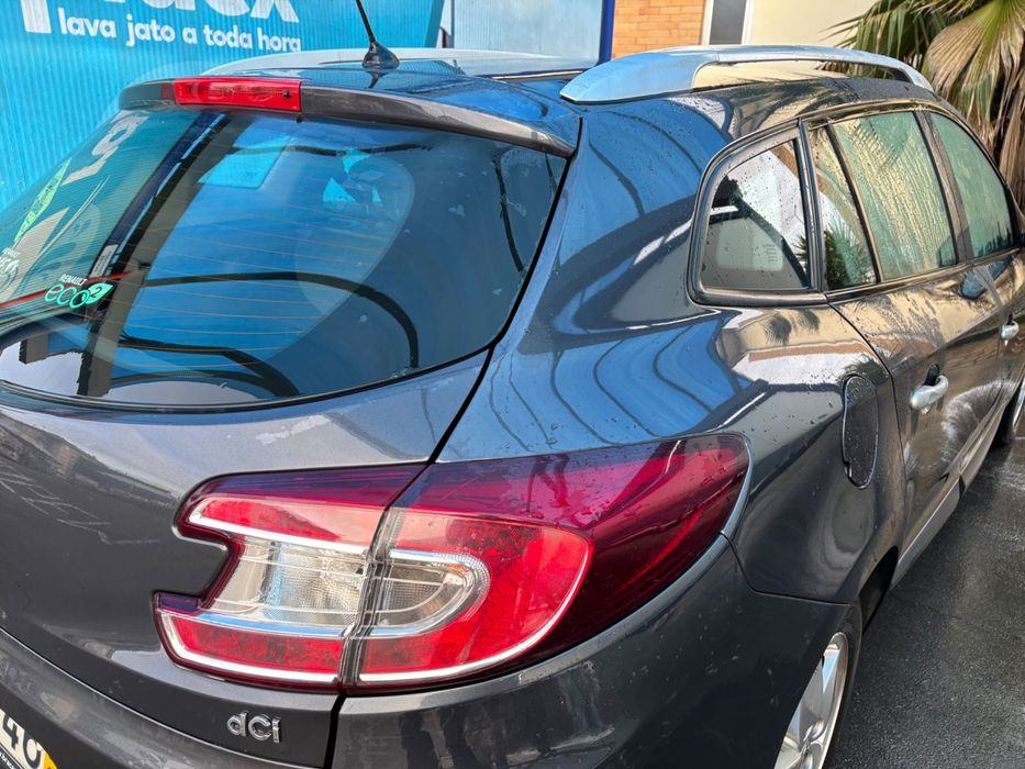 Megane tourer III 2011, carrinha de familia