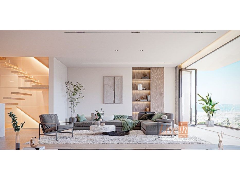 Moradia Nova T3 com Piscina e Vista Deslumbrante para o Oceano