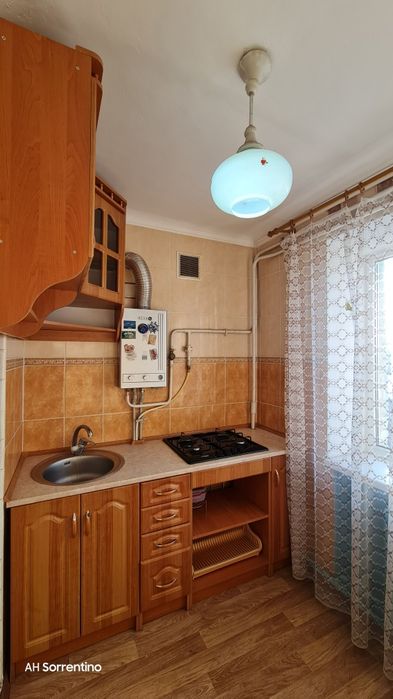 Продаж 1-кімнатної квартири (мкр-н Золотніще)