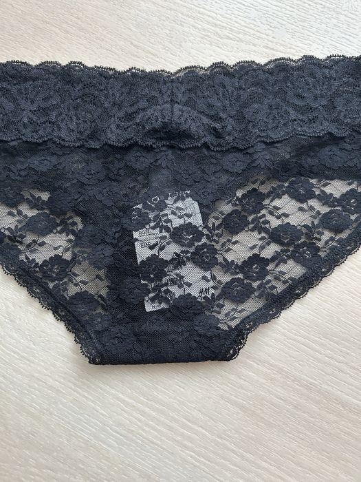 H&M czarne koronkowe majtki figi 36